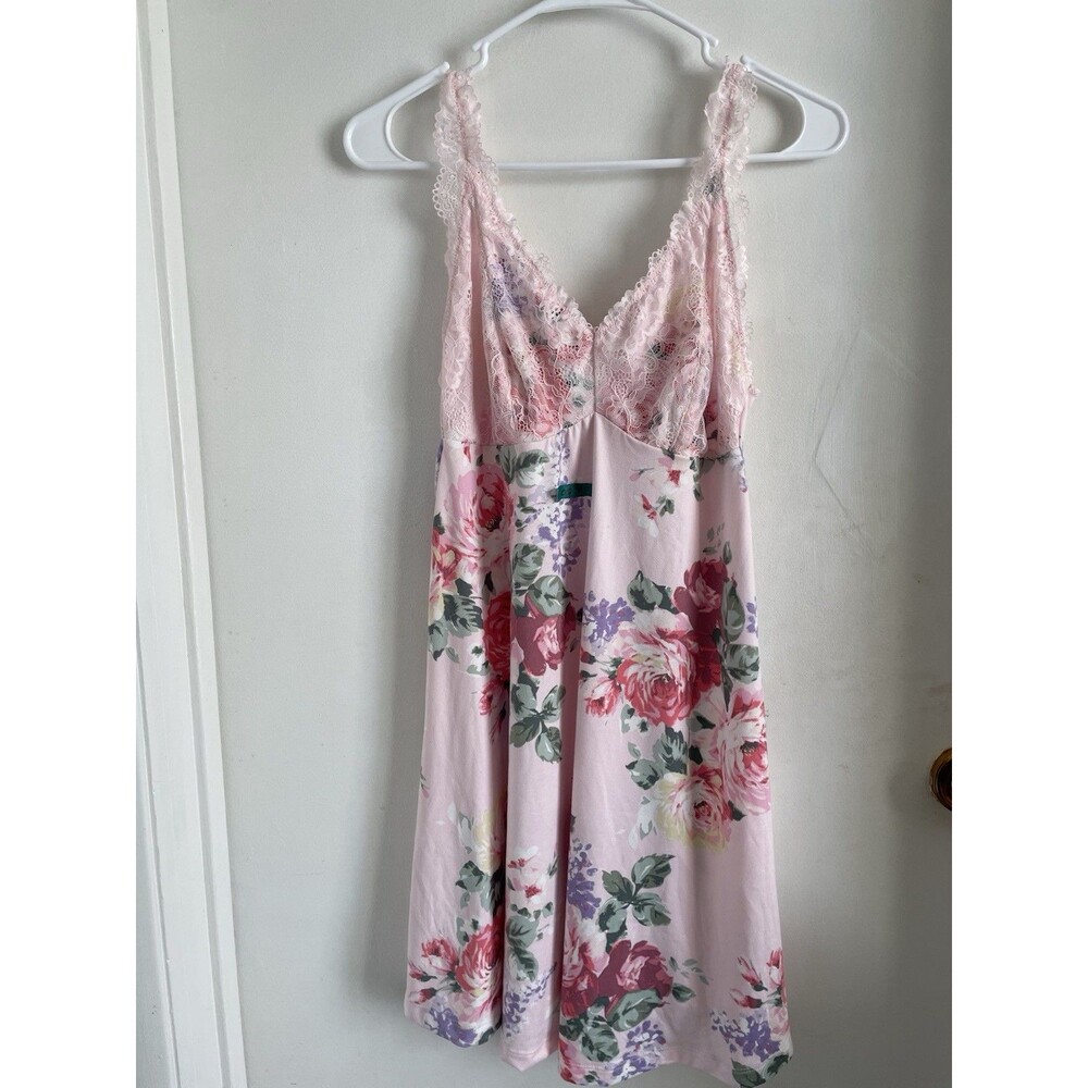 Flora Nikrooz Women’s Pink Floral Lace Trim Full Slip, Size M (Regular)